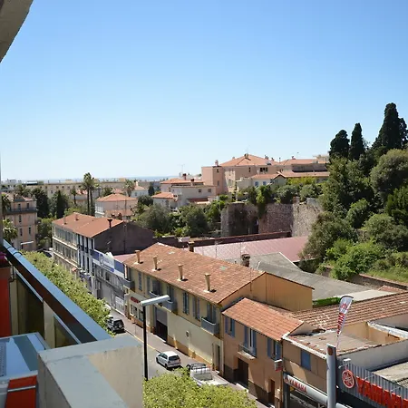 Deluxe One-bedroom * Cannes